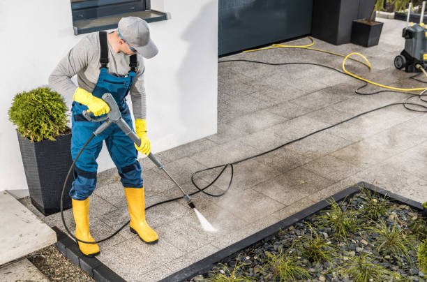 Best Sidewalk Pressure Washing  in Moyock, NC